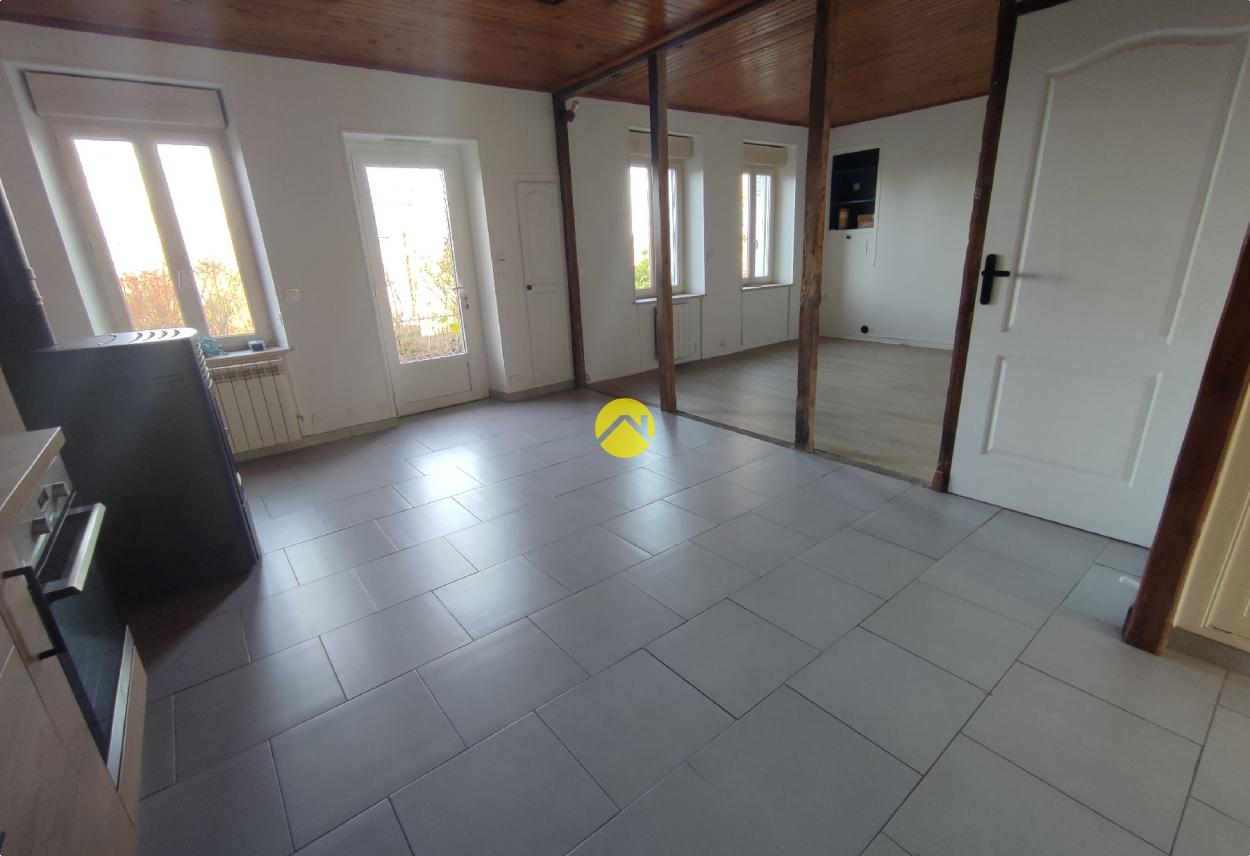 Maison 5 pièces 97 m² à Sury-Ès-Bois, photo 4