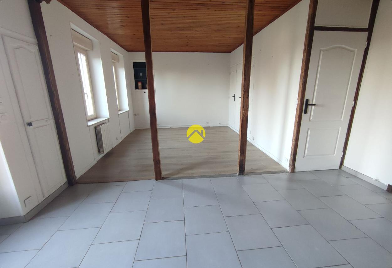 Maison 5 pièces 97 m² à Sury-Ès-Bois, photo 6