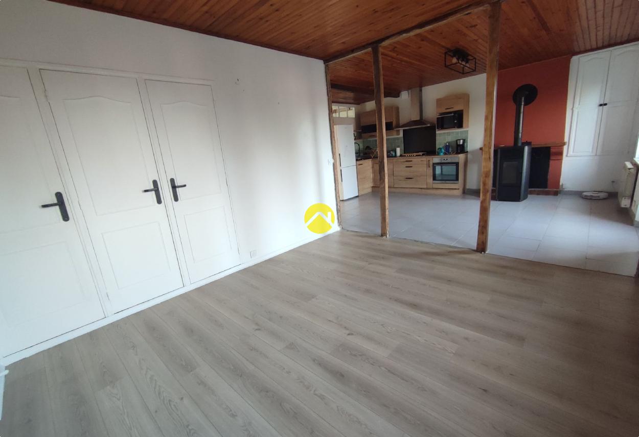 Maison 5 pièces 97 m² à Sury-Ès-Bois, photo 3
