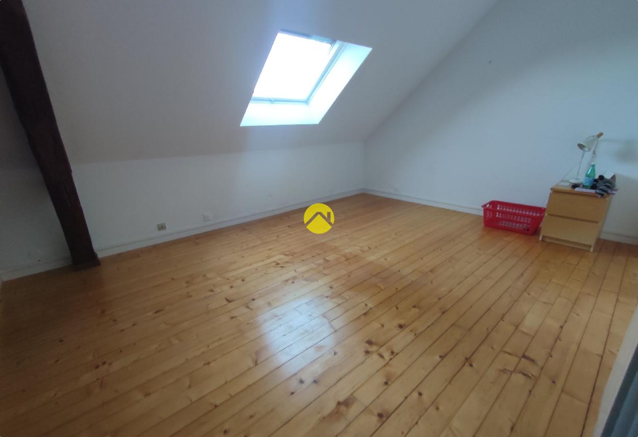 Maison 5 pièces 97 m² à Sury-Ès-Bois, photo 14