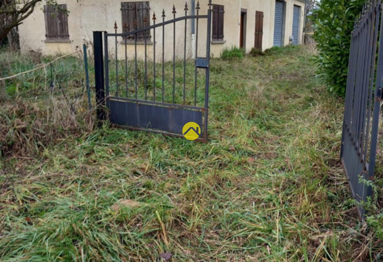 Maison 4 pièces 76 m² à Étroussat, photo 3