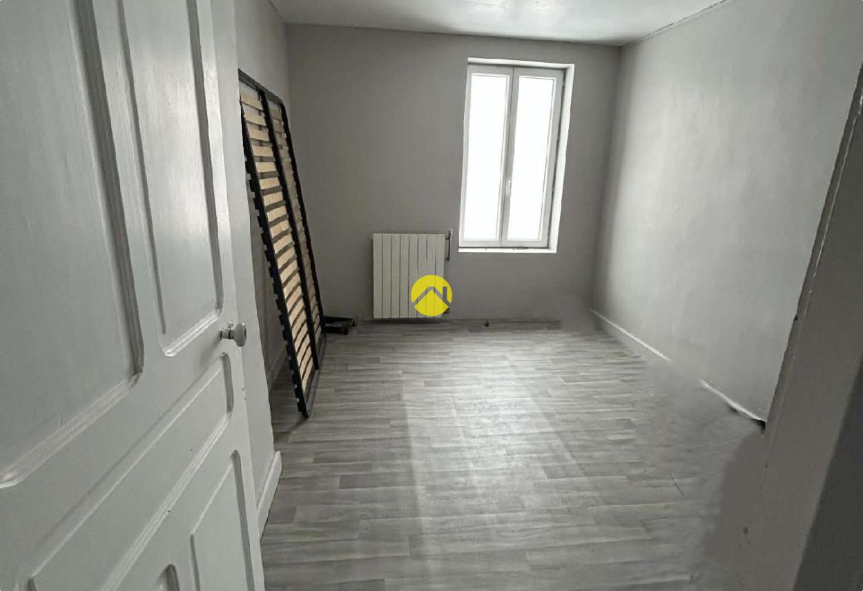 Maison 6 pièces 188 m² à Voussac, photo 4