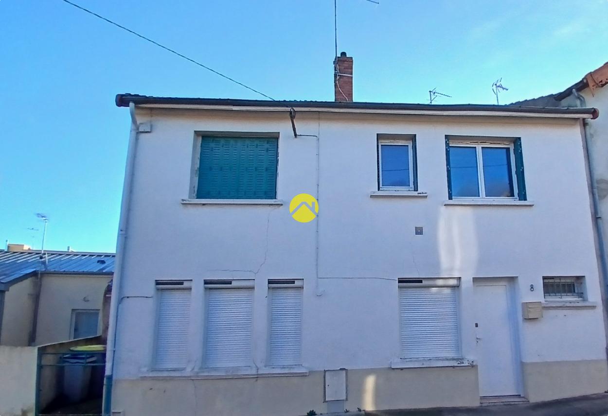 Maison 4 pièces 57 m² · à Commentry · 57 m² · 41 000 €