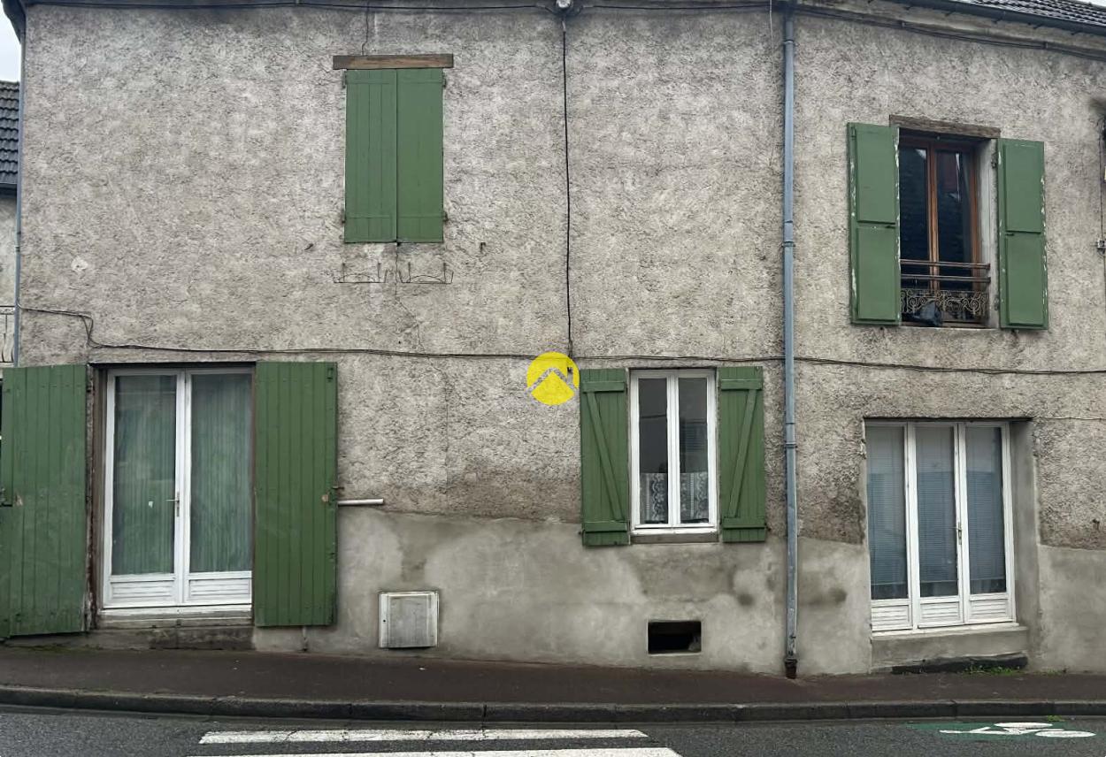 Appartement 7 pièces 154 m² · à Cusset · 154 m² · 130 800 €