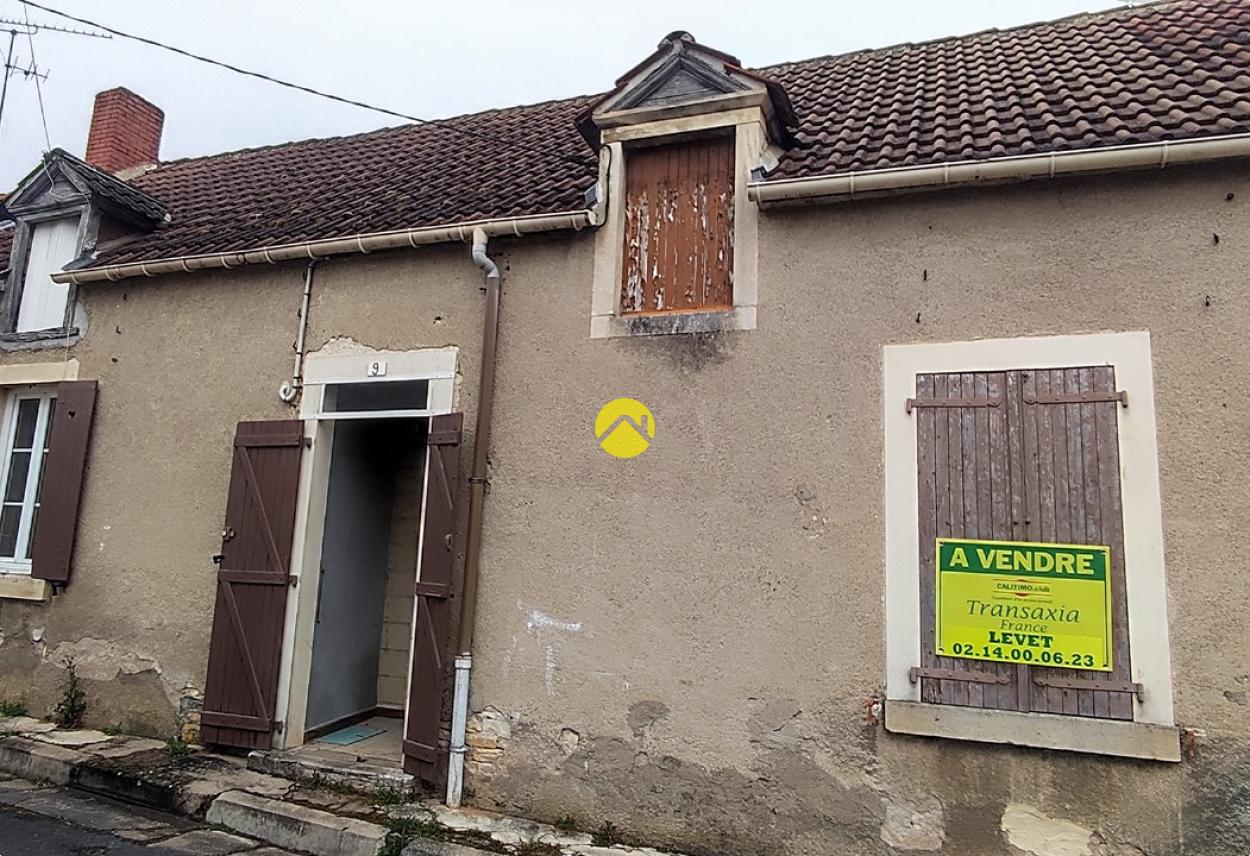 Maison 3 pièces 62 m² · à Dun sur Auron · 62 m² · 29 000 €