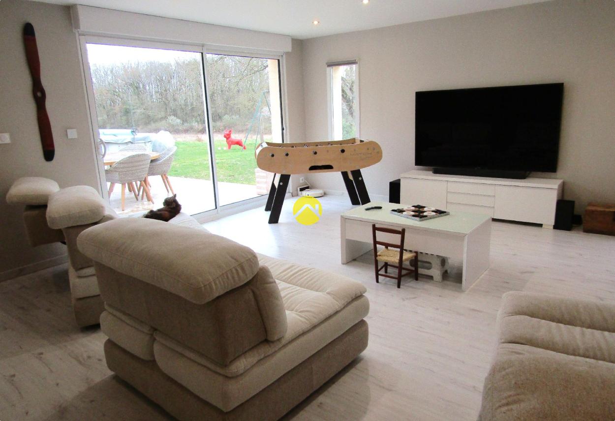 Maison 7 pièces 133 m² à Bléré, photo 6