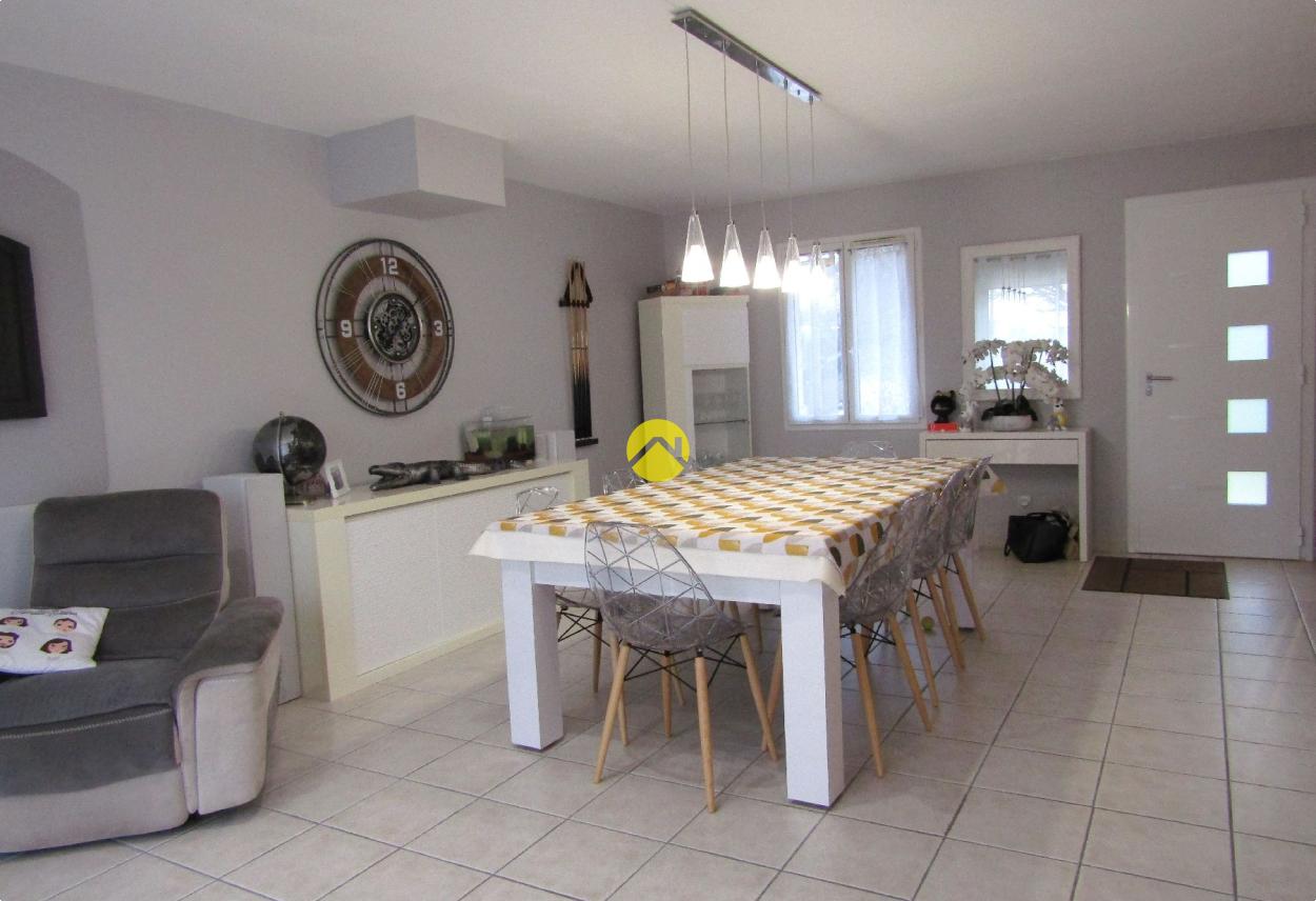 Maison 7 pièces 133 m² à Bléré, photo 4