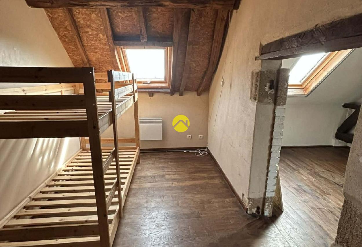 Maison 6 pièces 145 m² à Saint-Léopardin-d'Augy, photo 3