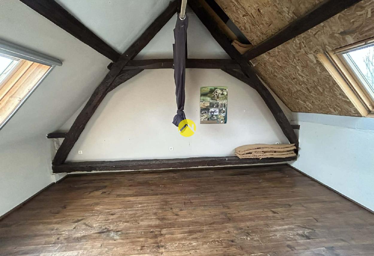 Maison 6 pièces 145 m² à Saint-Léopardin-d'Augy, photo 4