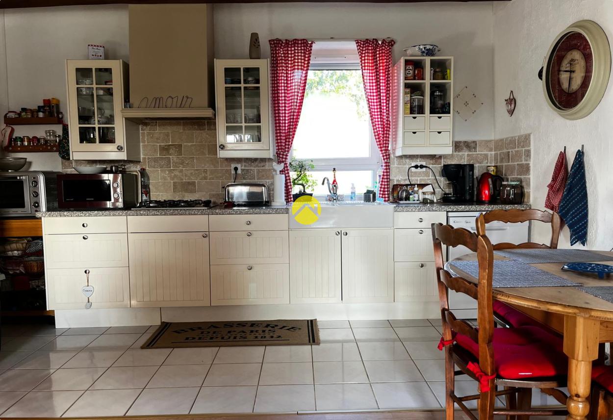 Maison 4 pièces 92 m² · à Bonnat · 92 m² · 99 000 €