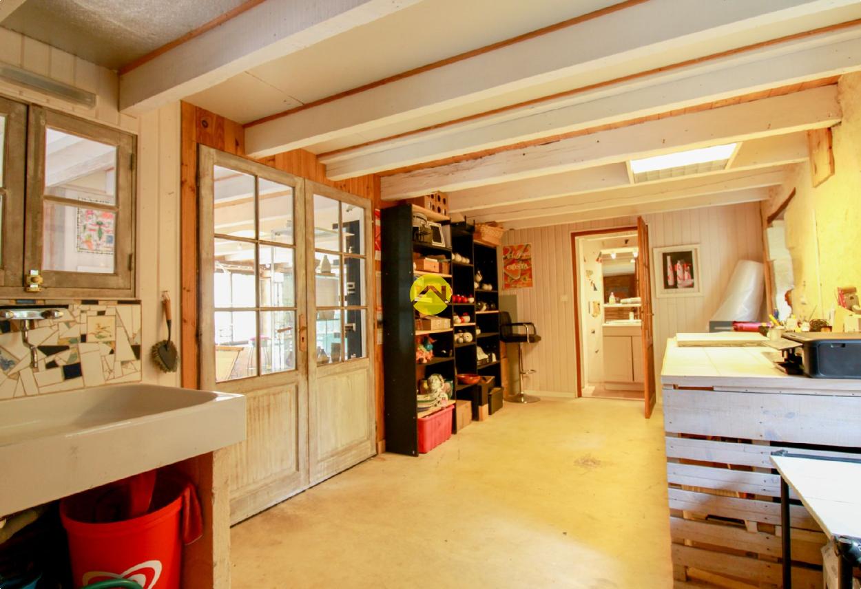 Immeuble 7 pièces 240 m² à Le Buisson-de-Cadouin, photo 7