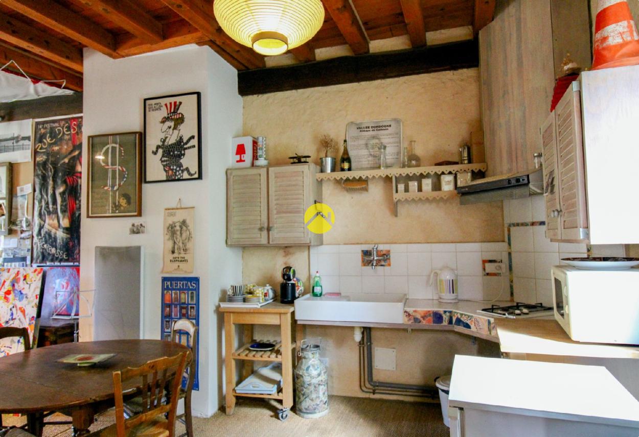 Immeuble 7 pièces 240 m² à Le Buisson-de-Cadouin, photo 13