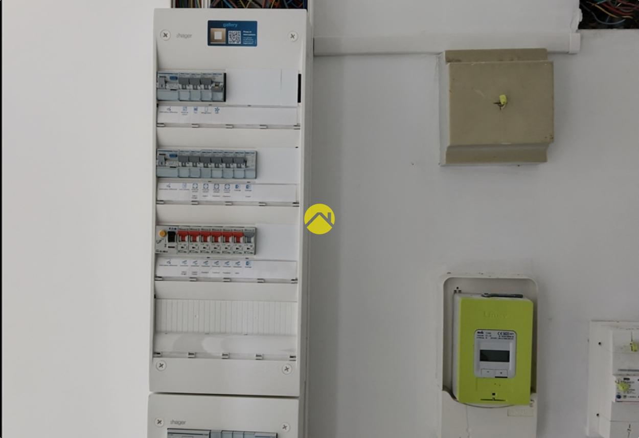 Appartement 9 pièces 217 m² à Lurcy-Lévis, photo 12