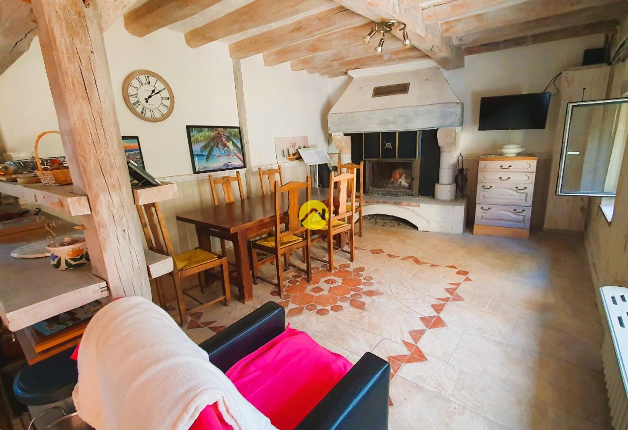 Maison 8 pièces 200 m² à Luzé, photo 4