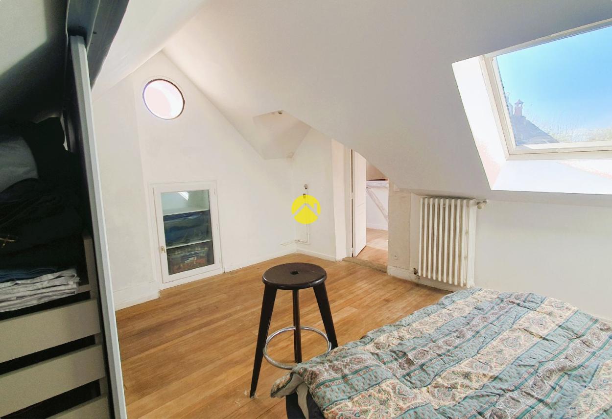 Maison 8 pièces 200 m² à Luzé, photo 11