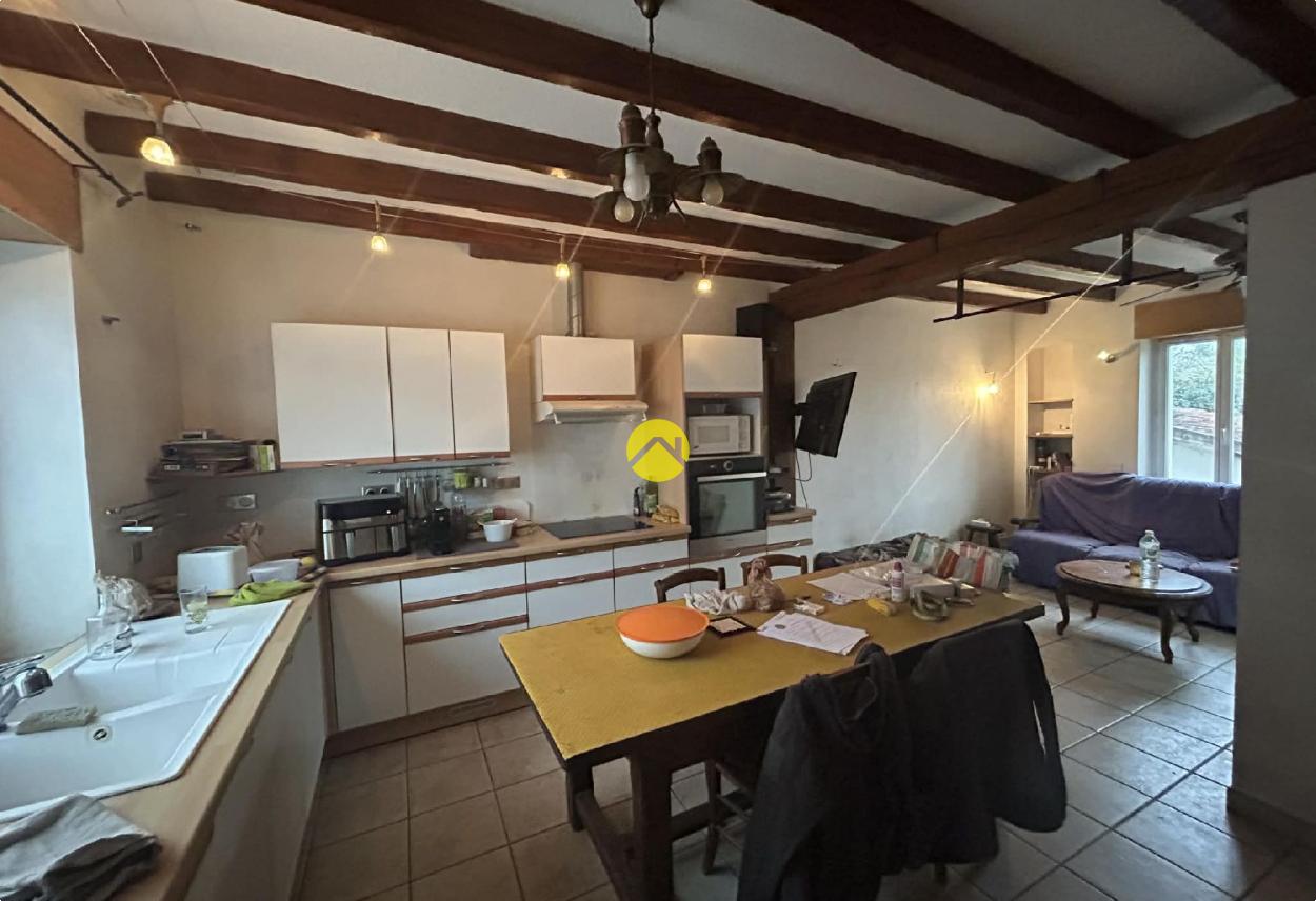 Maison 3 pièces 70 m² · à Commentry · 70 m² · 88 000 €