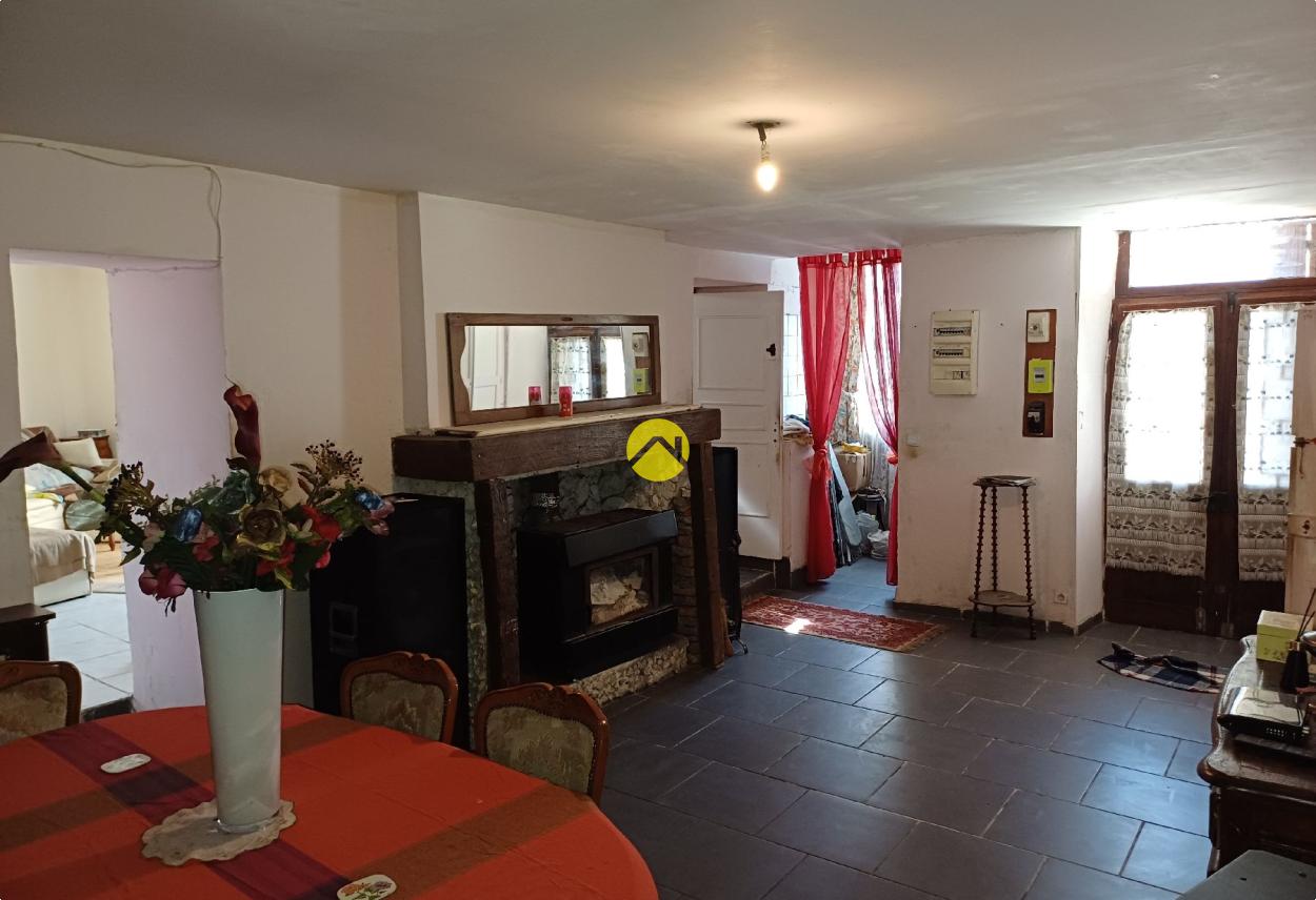 Maison 4 pièces 80 m² · à Charost · 80 m² · 32 500 €