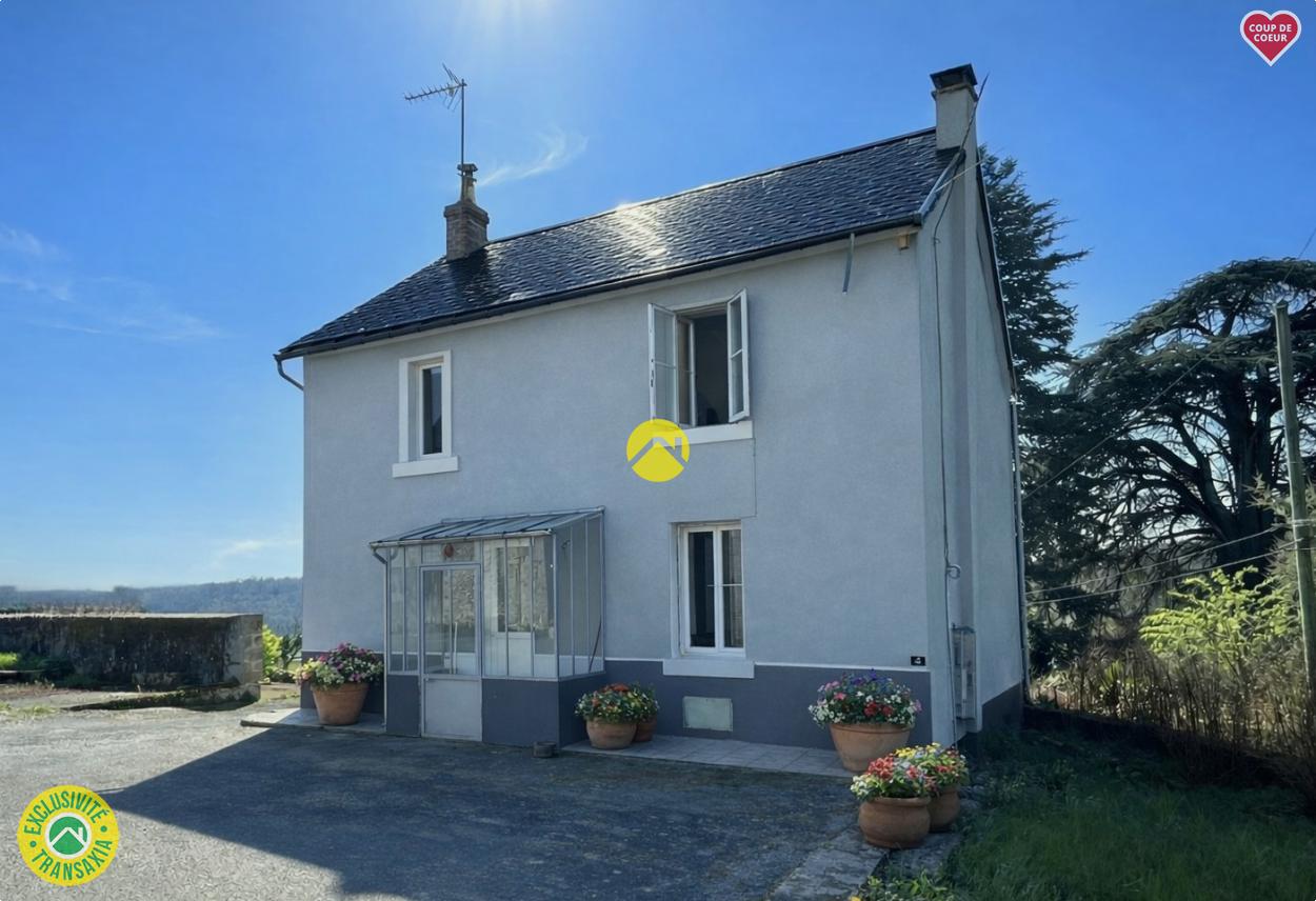 MAISON RENOVÉE AVEC GRANDE GRANGE