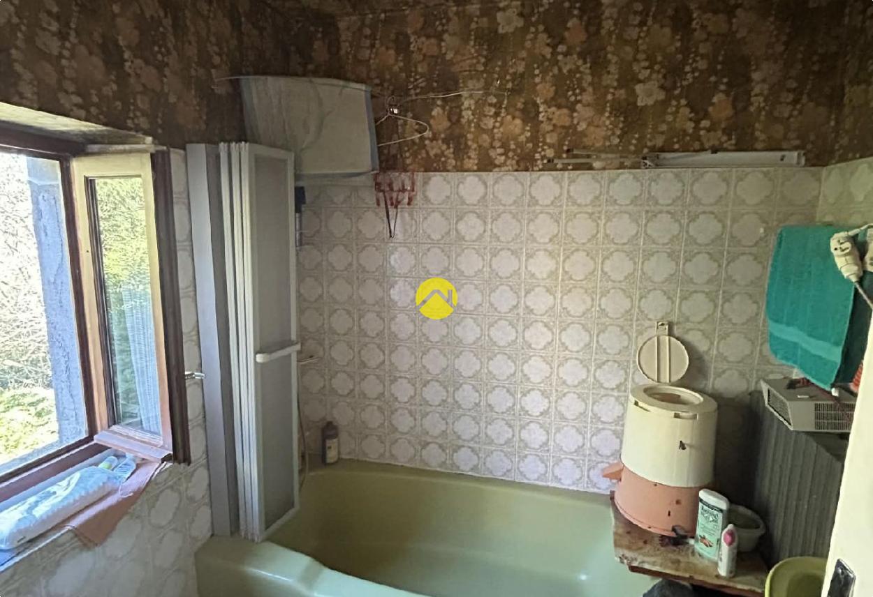 Maison 4 pièces 130 m² à Montmarault, photo 8