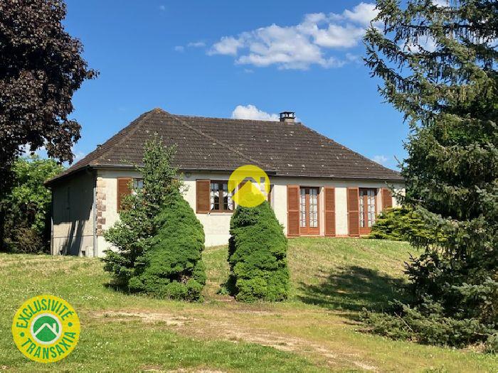 Beau terrain avec vue