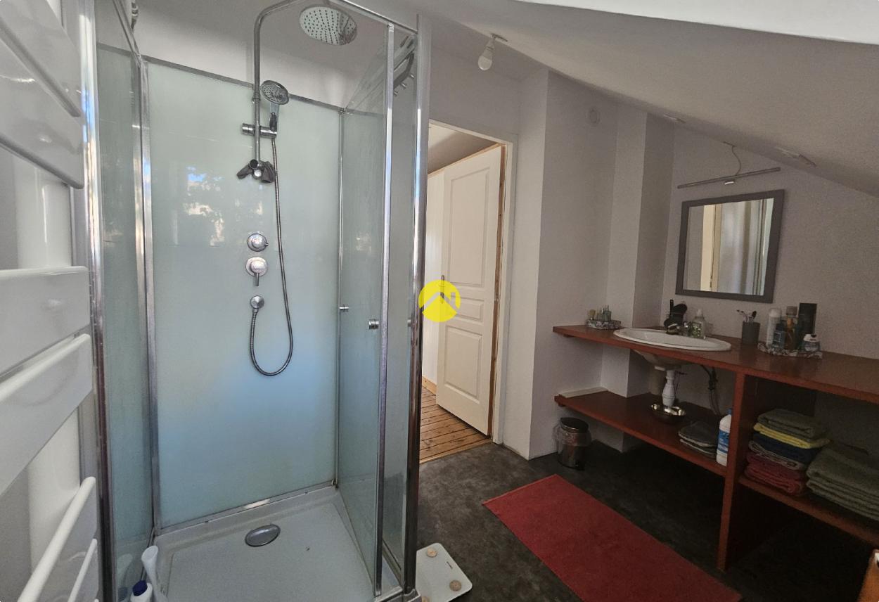 Maison 3 pièces 63 m² à Cosne-d'Allier, photo 3