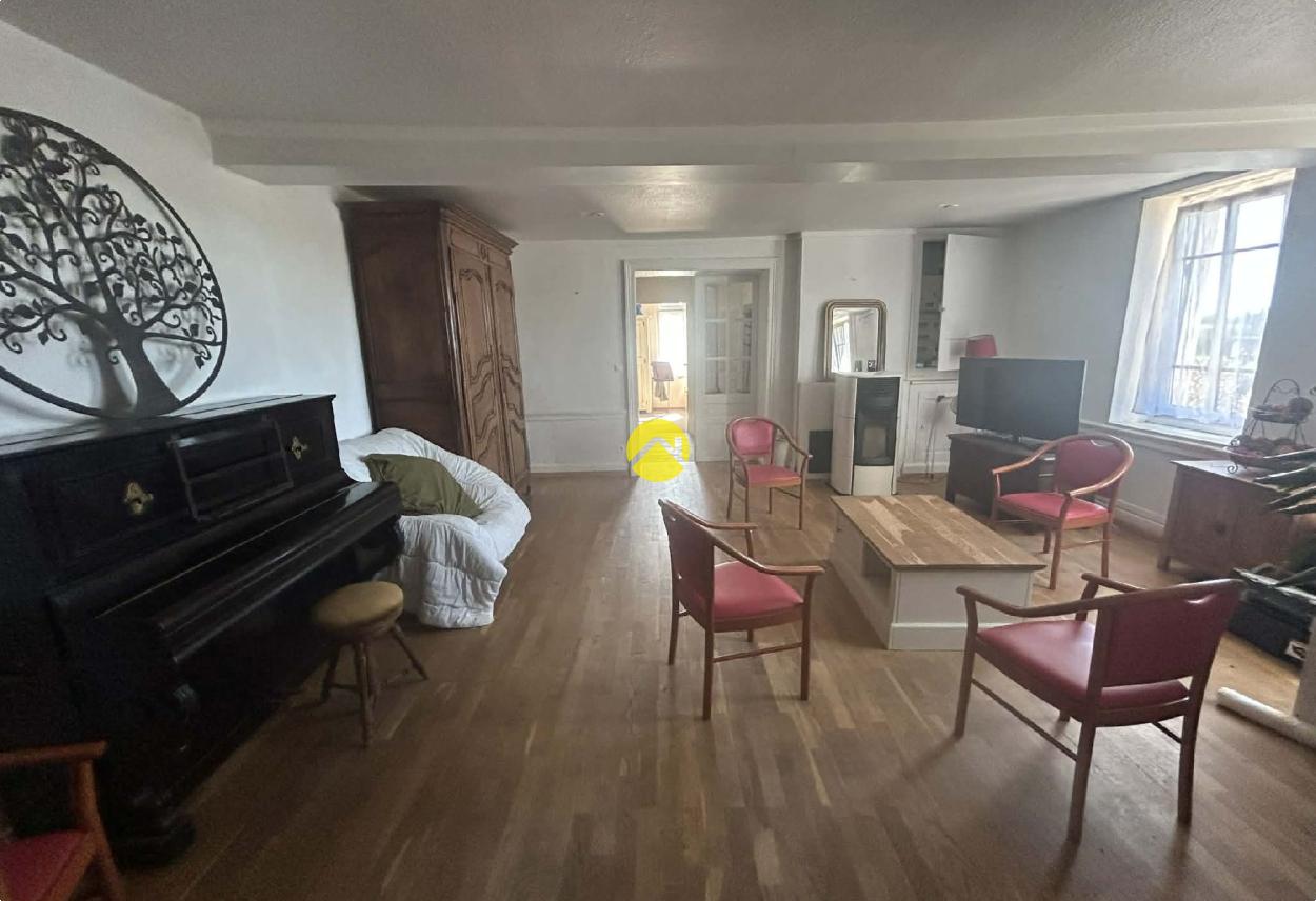 Maison 8 pièces 204 m² à Souvigny, photo 11