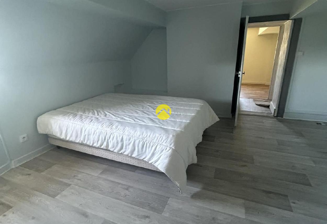 Maison 8 pièces 204 m² à Souvigny, photo 3