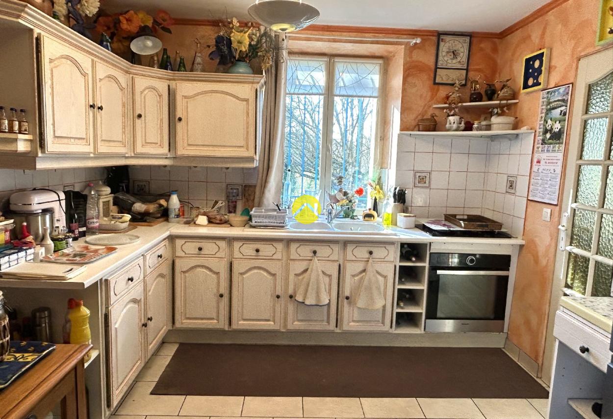 Maison 6 pièces 115 m² à Bénévent-l'Abbaye, photo 5