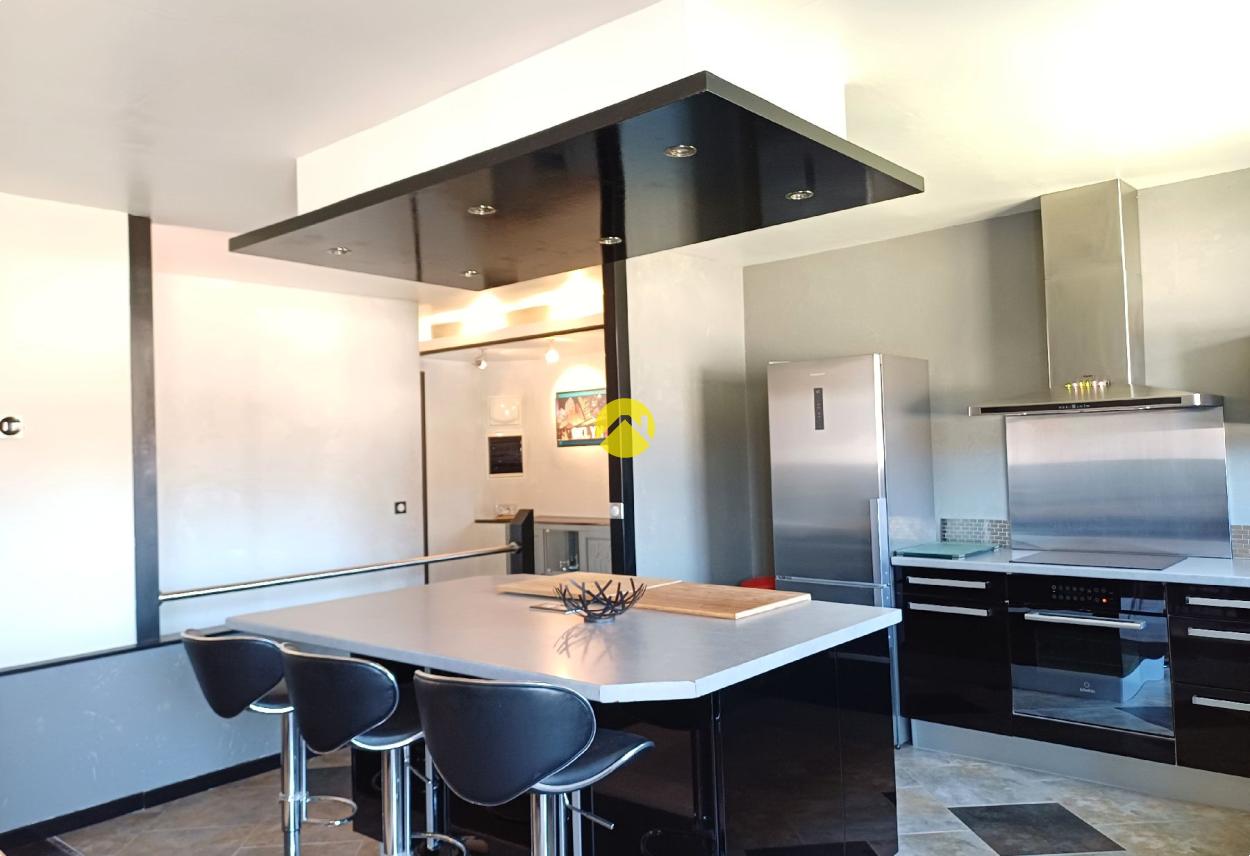 Maison 6 pièces 148 m² à Charost, photo 3