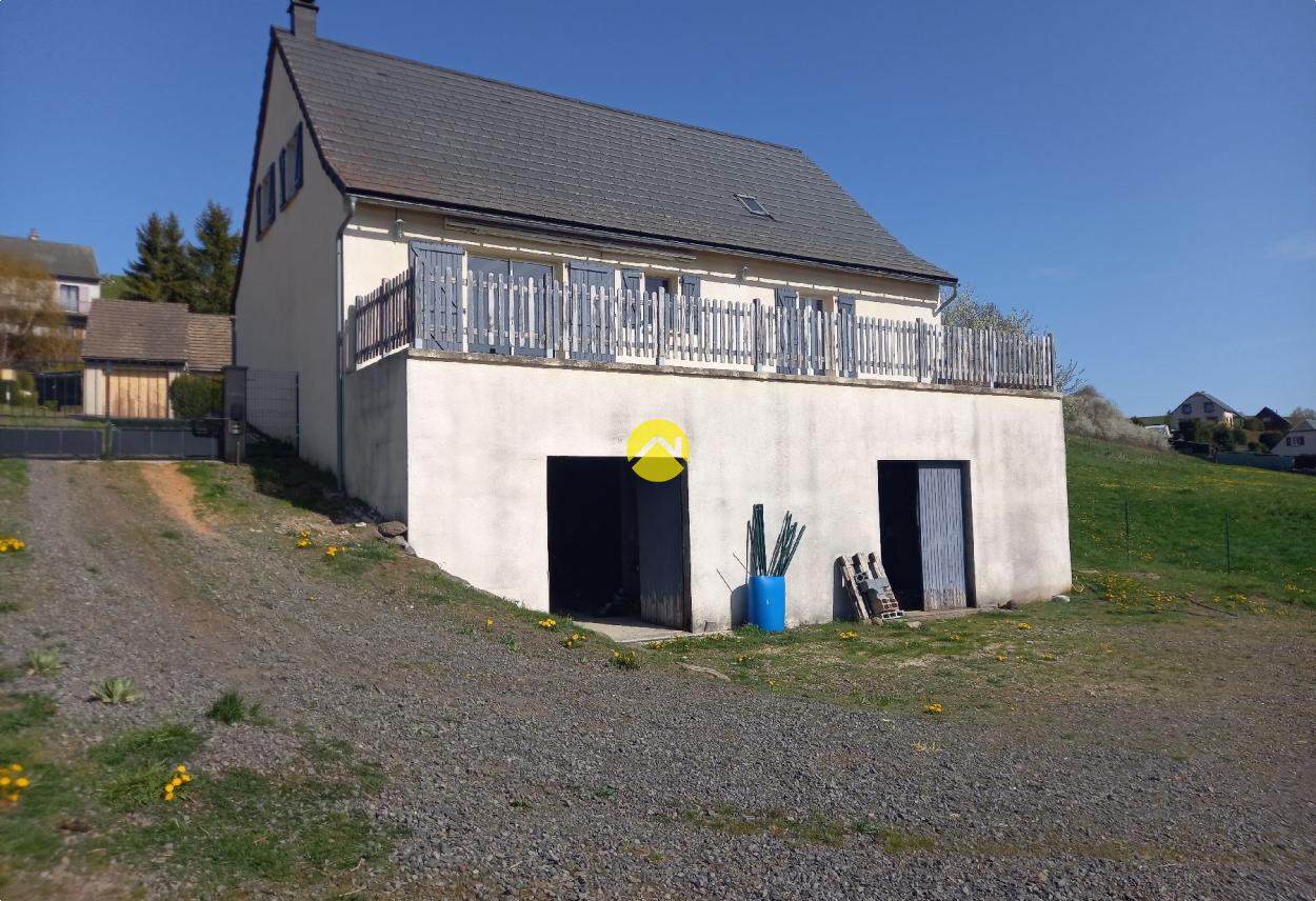 Maison 7 pièces 150 m² · à Allanche · 150 m² · 187 250 €
