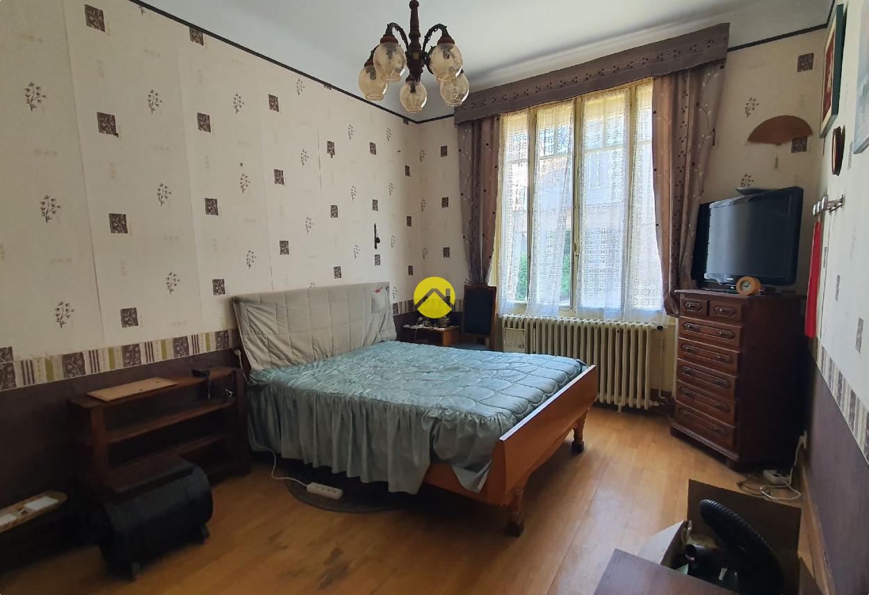 Maison 8 pièces 155 m² à Auzances, photo 6