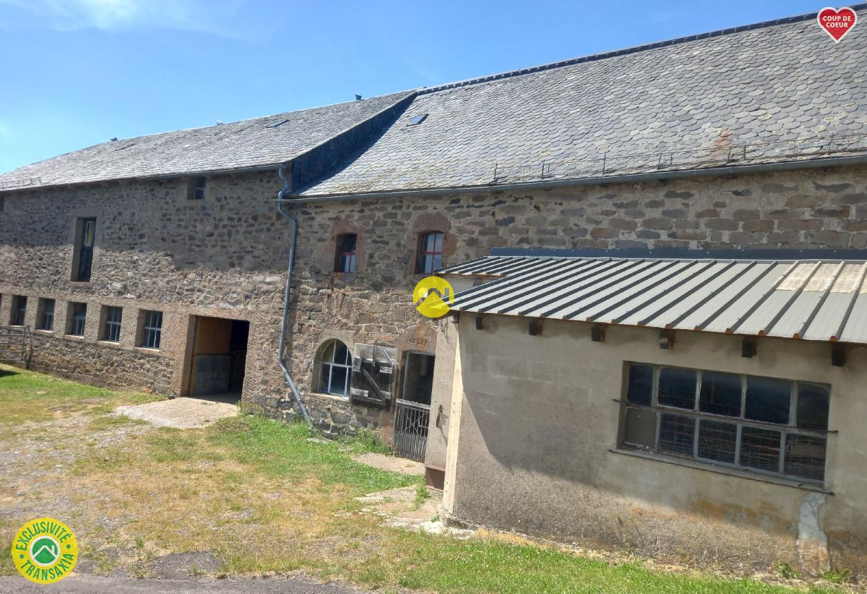 CORPS DE FERME