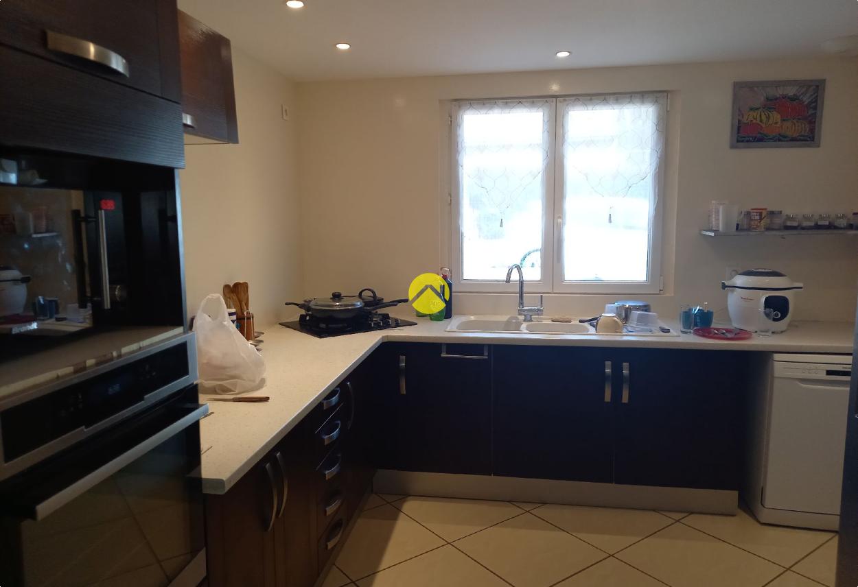 Maison 7 pièces 150 m² à Massiac, photo 9