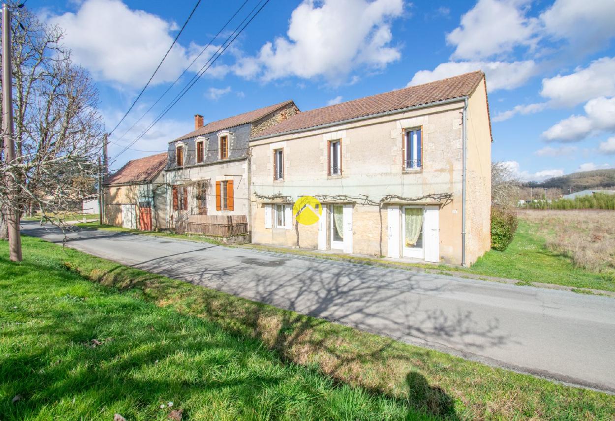 Maison 6 pièces 146 m² · à Le-Buisson-de-Cadouin · 146 m² · 151 200 €