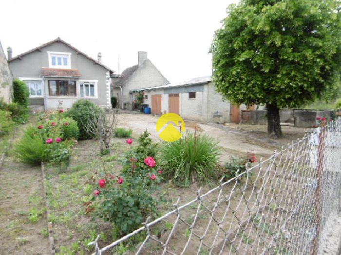Maison 4 pièces 82 m² · à Douadic · 82 m² · 84 900 €
