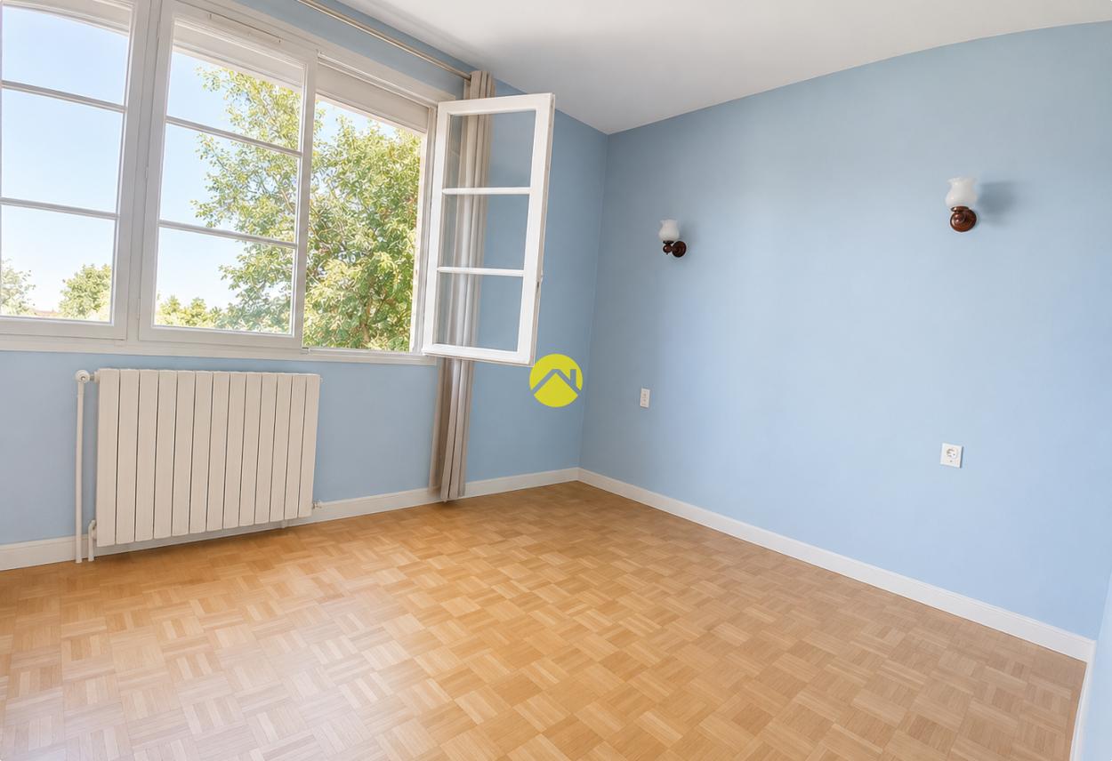 Maison 4 pièces 75 m² à Jouet-sur-l'Aubois, photo 6