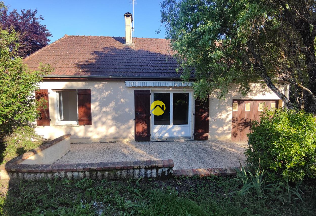 Maison 4 pièces 77 m² à Jouet-sur-l'Aubois, photo 2