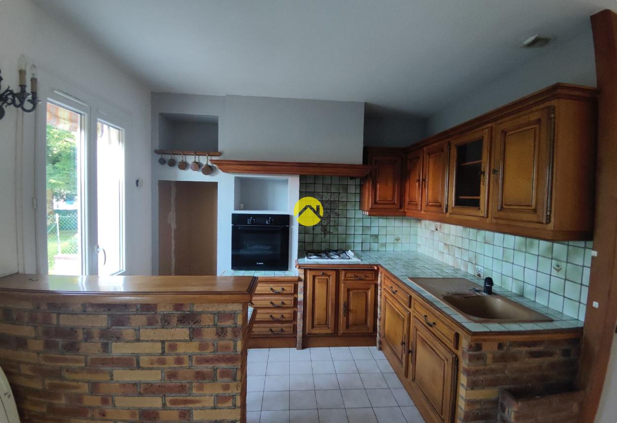 Maison 4 pièces 77 m² à Jouet-sur-l'Aubois, photo 6