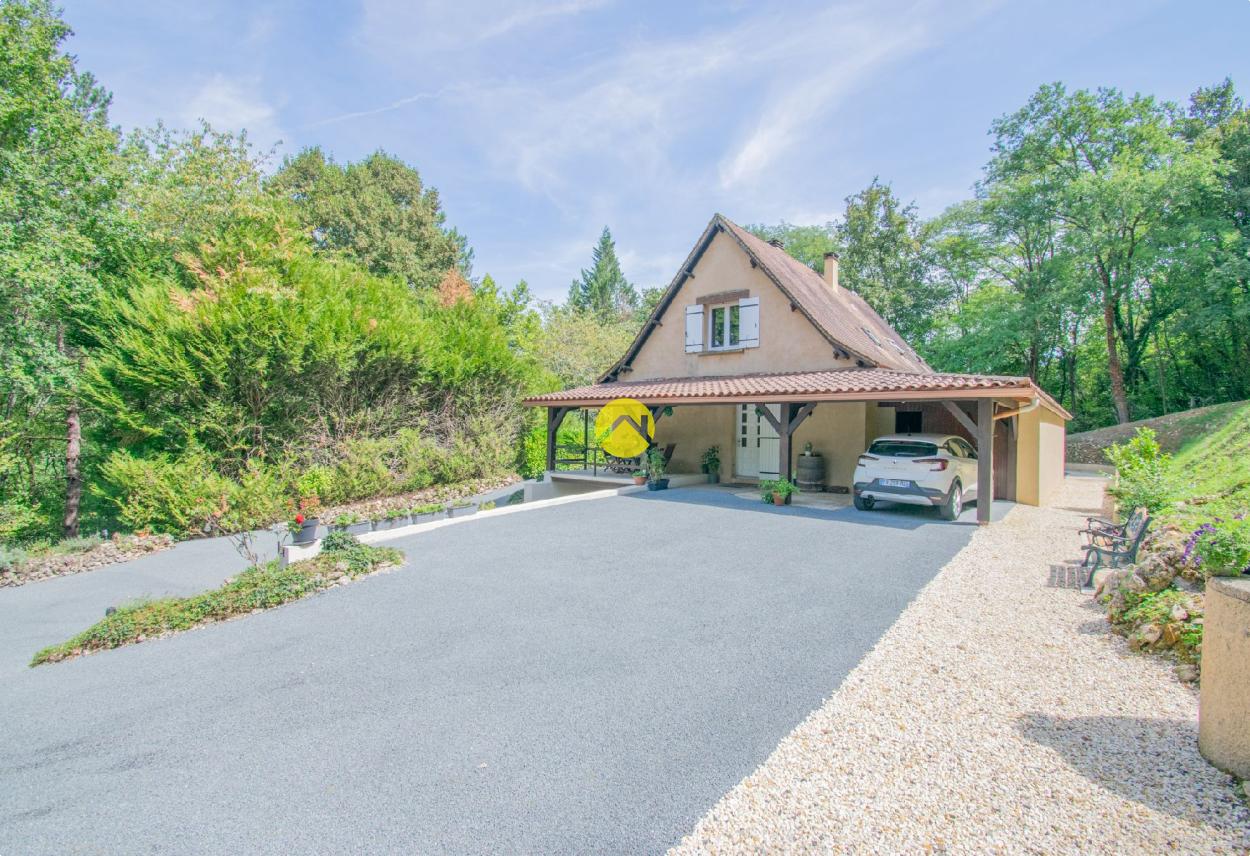 Maison 6 pièces 115 m² à Le-Buisson-de-Cadouin, photo 2