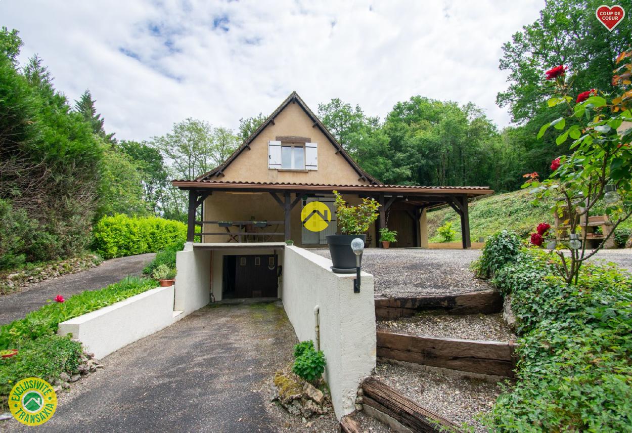 Charmante maison avec deux garages