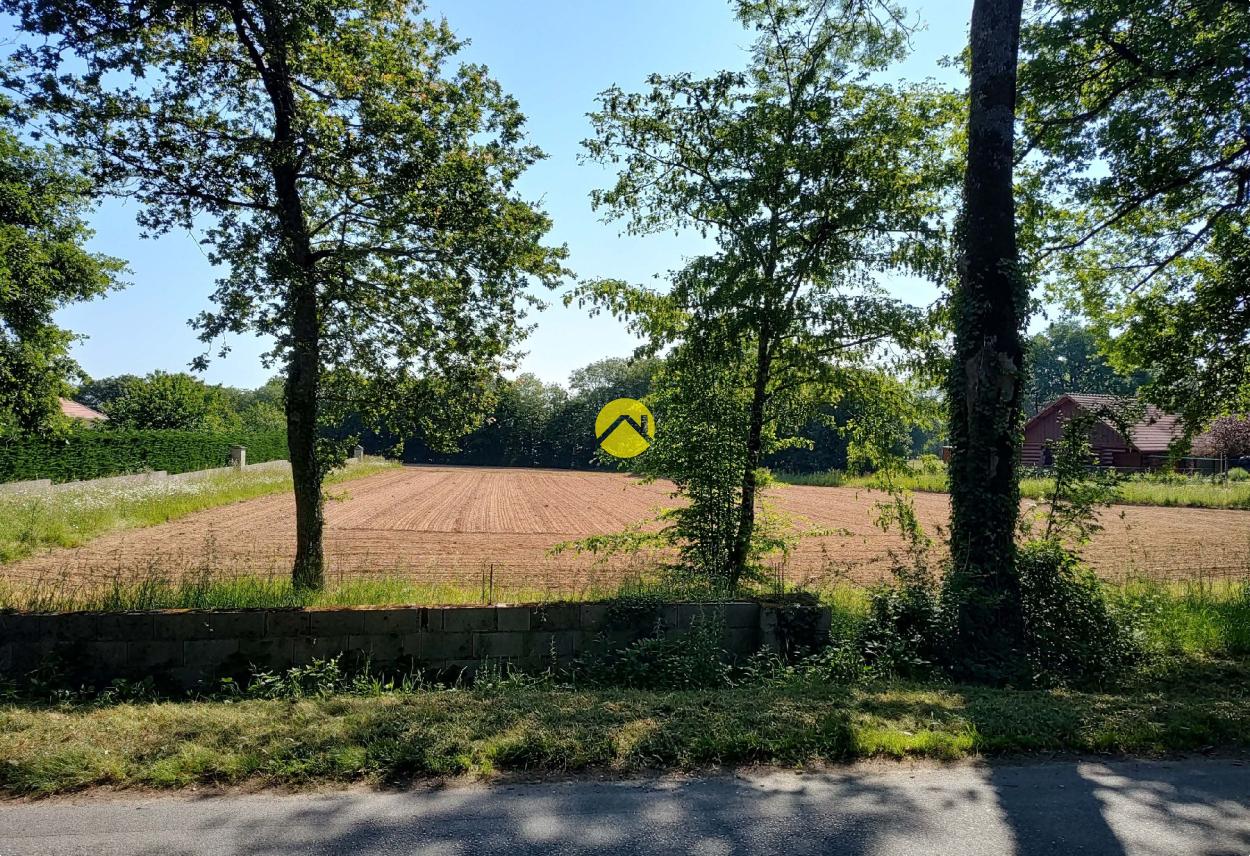 proche tous reseaux à Dun le Palestel, photo 5