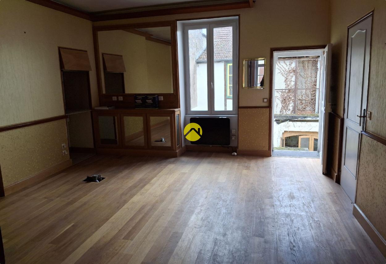 Maison 7 pièces 124 m² à Lurcy Levis, photo 5