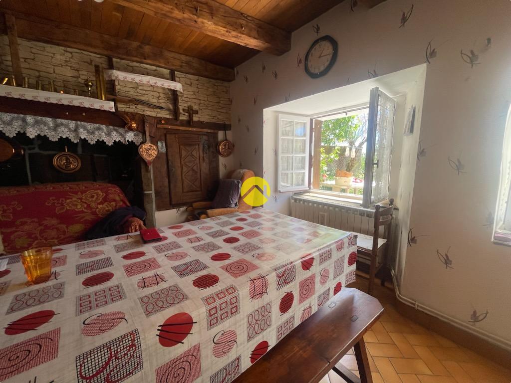 Maison 10 pièces 146 m² à Pierrefort, photo 5