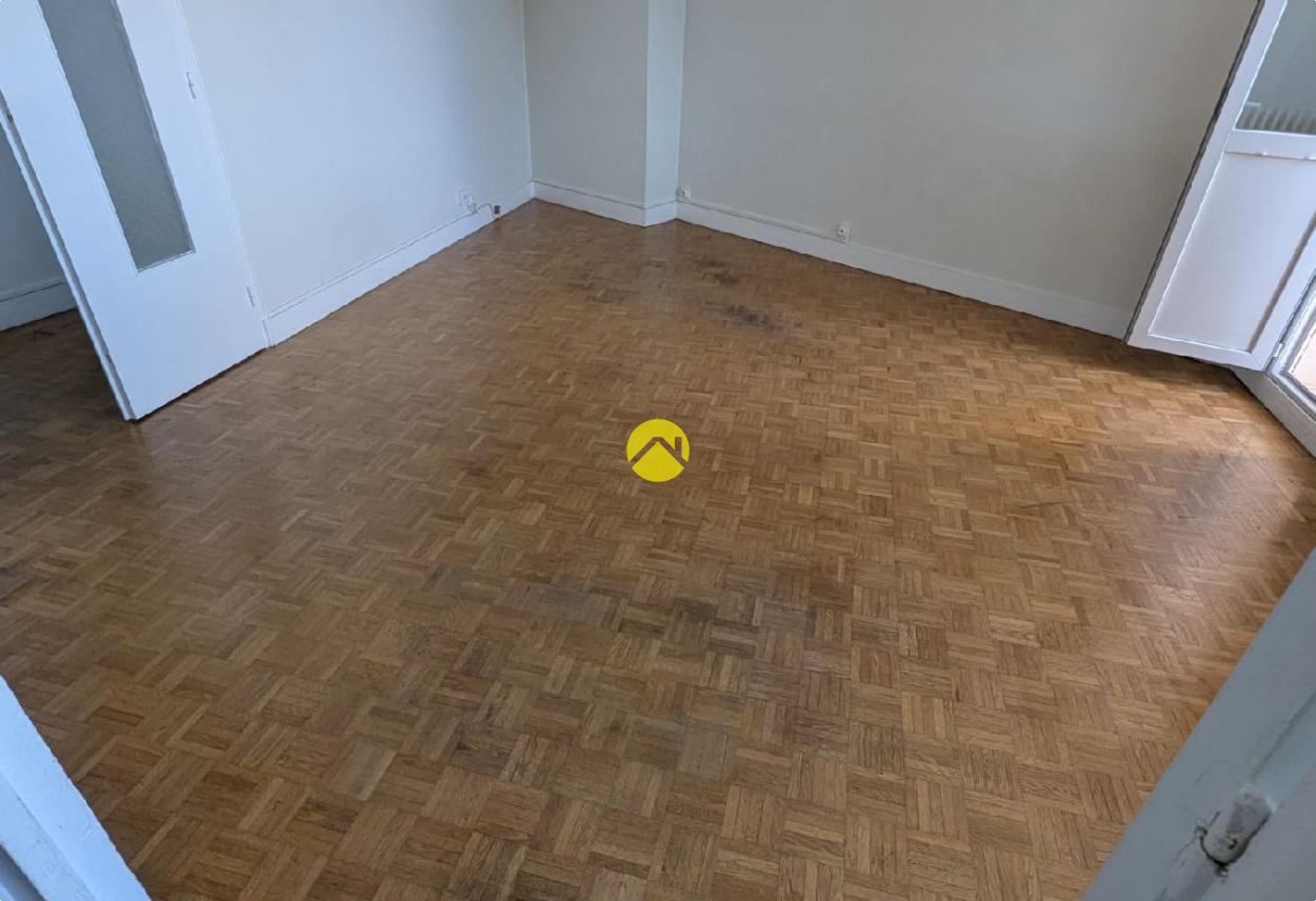 Appartement 4 pièces 74 m² à Bourges, photo 4