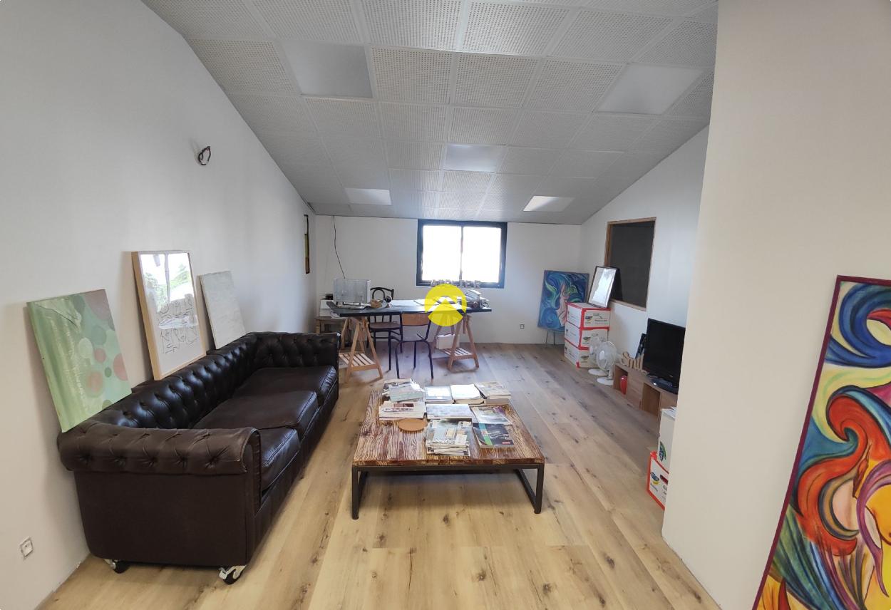 Immeuble 5 pièces 500 m² · à Nevers · 500 m² · 254 400 €