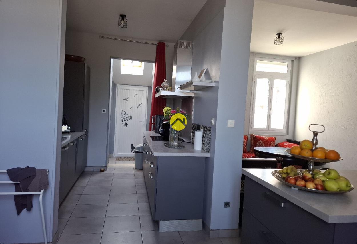 Maison 5 pièces 11 m² à Lunery, photo 4