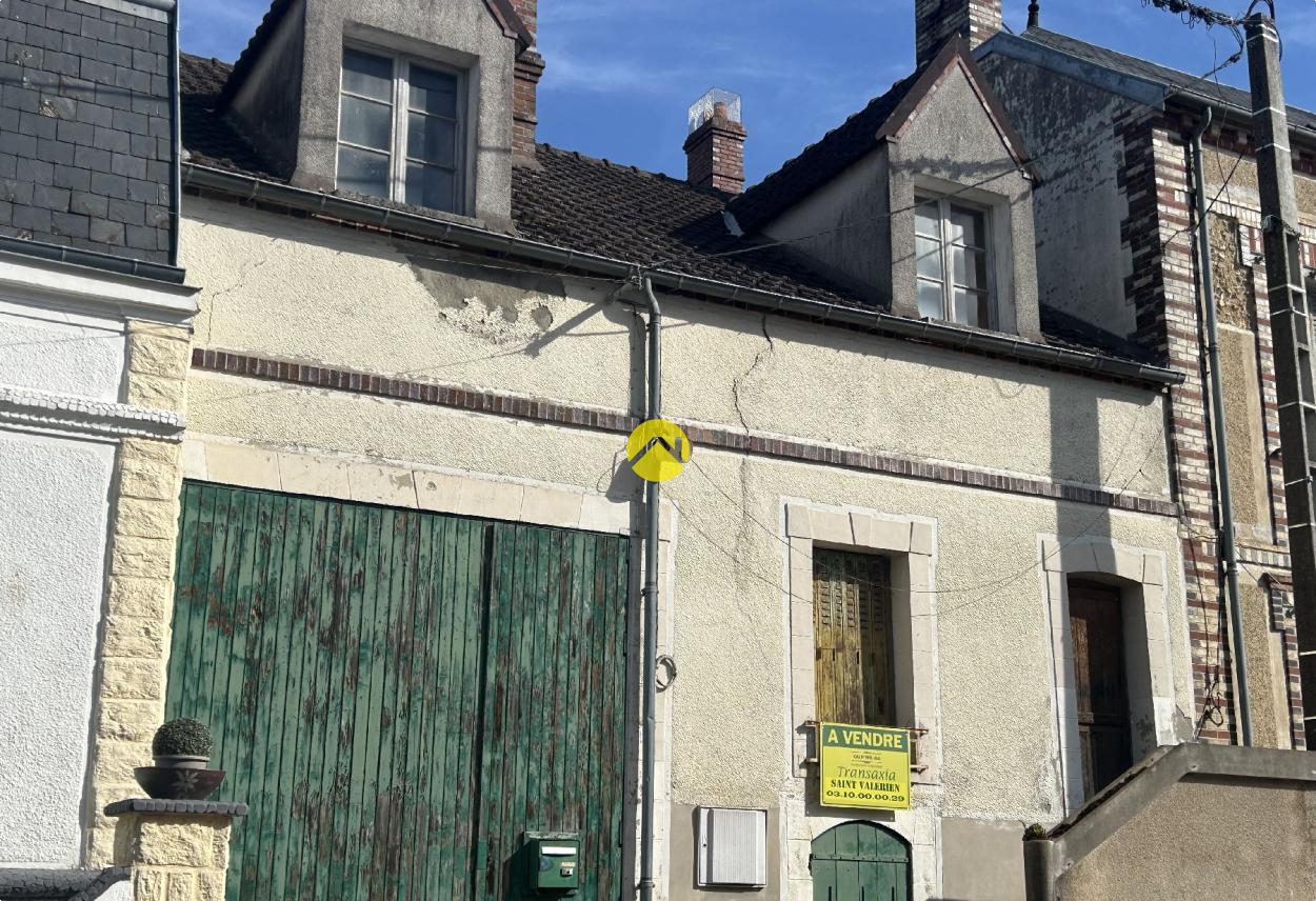 Maison 5 pièces 118 m² · à Villeneuve-sur-Yonne · 118 m² · 99 000 €