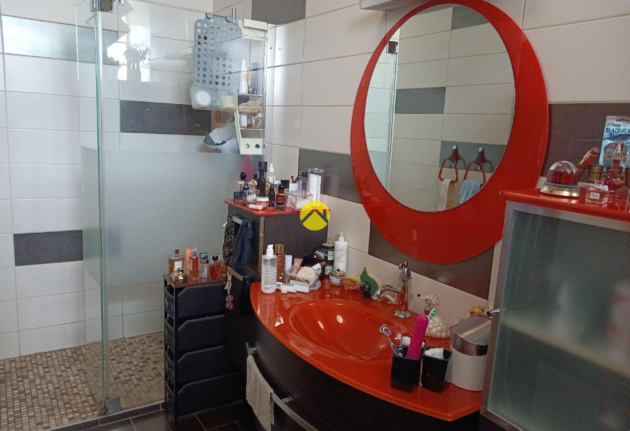 Maison 12 pièces 248 m² à Lurcy Levis, photo 12