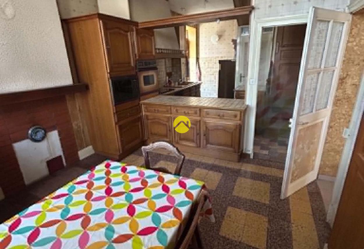 Maison 5 pièces 120 m² à Saint-Léopardin-d'Augy, photo 9