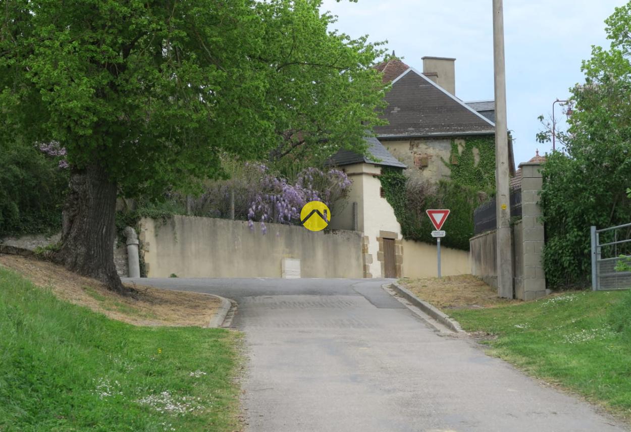 Maison 5 pièces 120 m² à Saint-Léopardin-d'Augy, photo 6